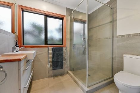 Photo of property in 27 Opoia Road, Hamilton East, Hamilton, 3216