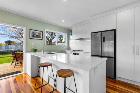 Photo of property in 816 Clive Street, Akina, Hastings, 4122