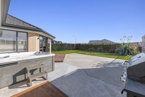 Photo of property in 14 Huntaway Close, Stoke, Nelson, 7011