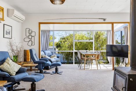 Photo of property in 3 Mahuta Road, Waitahanui, Taupo, 3378