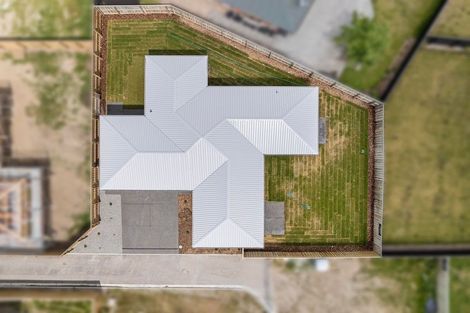 Photo of property in 25 Duporth Road, Rolleston, 7614