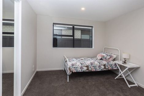 Photo of property in 4 Lussa Close, Broomfield, Christchurch, 8042