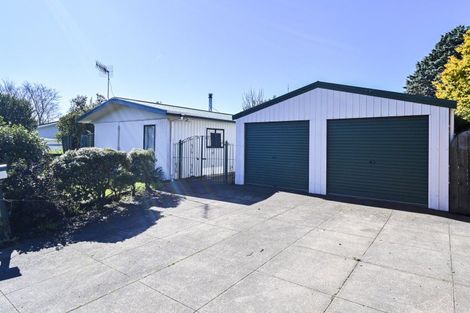 Photo of property in 1 Breadalbane Road, Havelock North, 4130