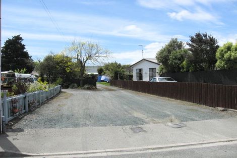 Photo of property in 136 Parkers Road, Tahunanui, Nelson, 7011