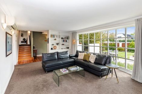 Photo of property in 90 Clyde Road, Ilam, Christchurch, 8041