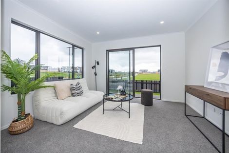 Photo of property in 11 Earp Crescent, Chartwell, 3210