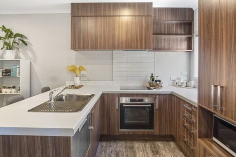 Photo of property in 20u4 Hunter Street, Hamilton Lake, Hamilton, 3204