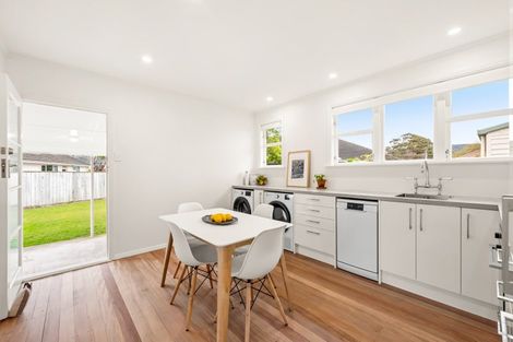 Photo of property in 4 Barsi Grove, Avalon, Lower Hutt, 5011