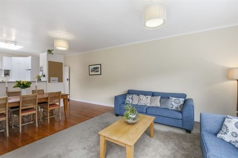Photo of property in 15 Madras Street, Khandallah, Wellington, 6035