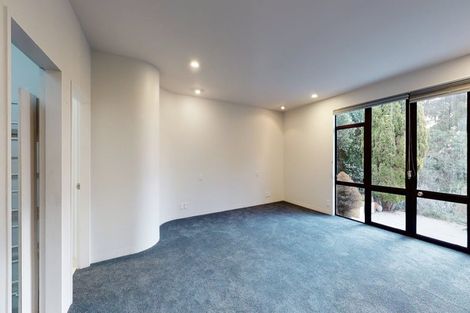 Photo of property in 65 Nevay Road, Miramar, Wellington, 6022