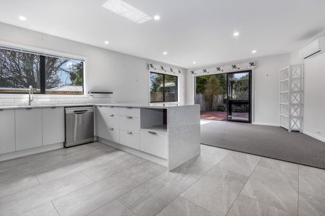 Photo of property in 108d Weraroa Road, Levin, 5510