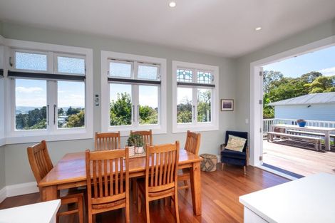 Photo of property in 42 Simla Terrace, Hospital Hill, Napier, 4110