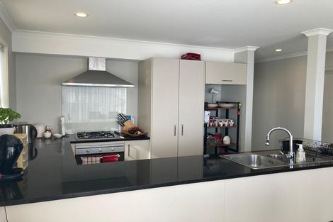 Photo of property in 9 Hirimate Place, Flat Bush, Auckland, 2019