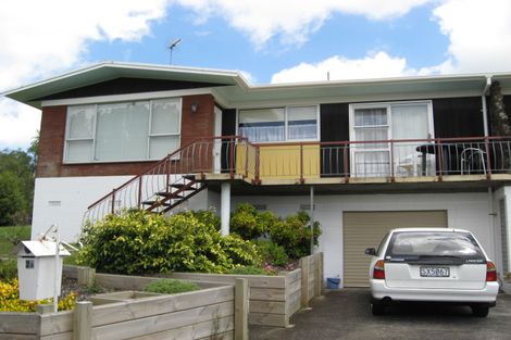Photo of property in 2a Lynley Terrace, Pukekohe, 2120