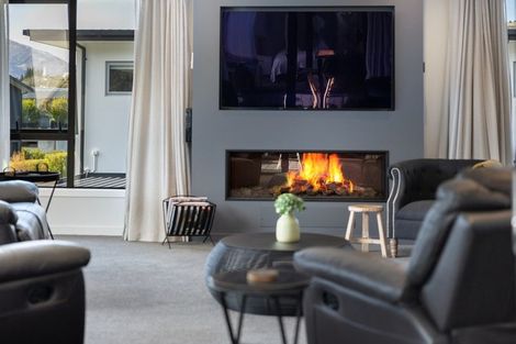 Photo of property in 14 Primary Lane, Wanaka, 9305