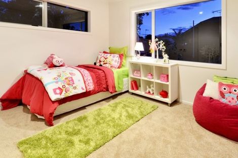 Photo of property in 71a Nile Road, Milford, Auckland, 0620