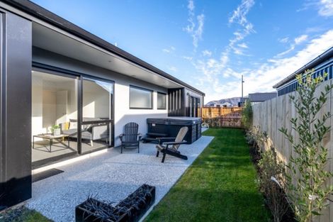 Photo of property in 46 Mount Creighton Crescent, Wanaka, 9305