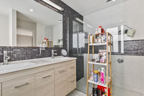 Photo of property in 2 Jessie Rise, Riverhead, 0820