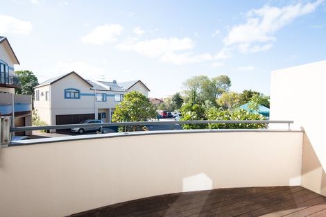 Photo of property in 17a/9 Delta Avenue, New Lynn, Auckland, 0600