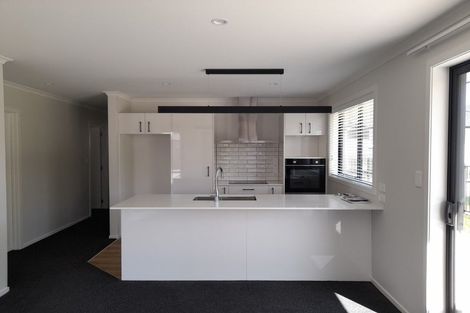 Photo of property in 9 Ratahi Way, Omokoroa, 3114