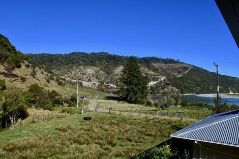 Photo of property in 4 Horncastle Crescent, Little Wanganui, Karamea, 7893