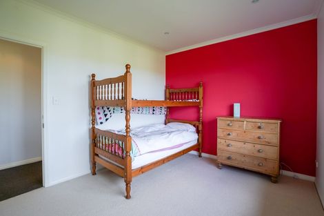 Photo of property in 17 Angus Lane, Tokomaru, Palmerston North, 4474