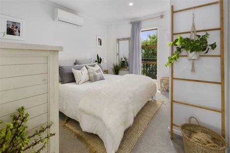 Photo of property in 3/57 Lake Road, Devonport, Auckland, 0624