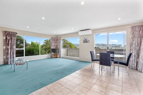 Photo of property in 23 Inlet View, Titahi Bay, Porirua, 5022