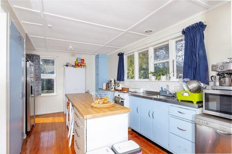 Photo of property in 6 Kummer Crescent, Masterton, 5810