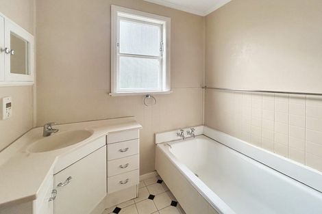 Photo of property in 14 Glen Street, Levin, 5510