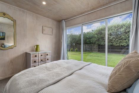 Photo of property in 33 Jubilee Drive, Pauanui, Hikuai, 3579