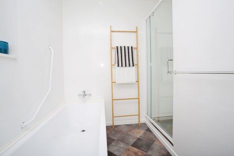 Photo of property in 61 Antrim Street, Windsor, Invercargill, 9810