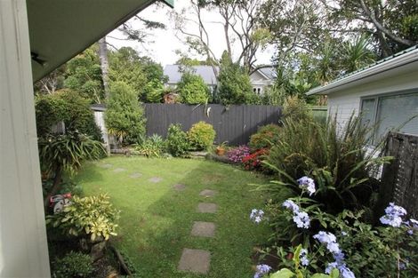 Photo of property in 107 Konini Road, Titirangi, Auckland, 0604