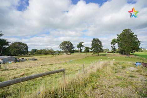 Photo of property in 72 Kirkoswald Street, Wallacetown, 9816