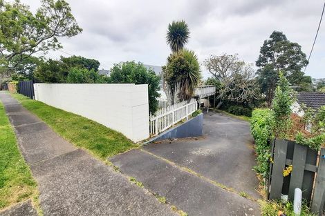 Photo of property in 1/223 Eskdale Road, Birkenhead, Auckland, 0626