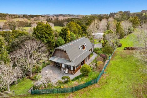 Photo of property in 50 Waitoki Road, Waitoki, Kaukapakapa, 0871