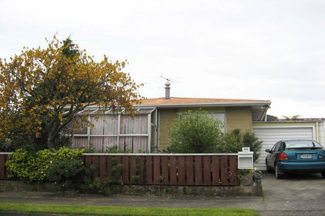 Photo of property in 2/6 Dryden Street, Stoke, Nelson, 7011