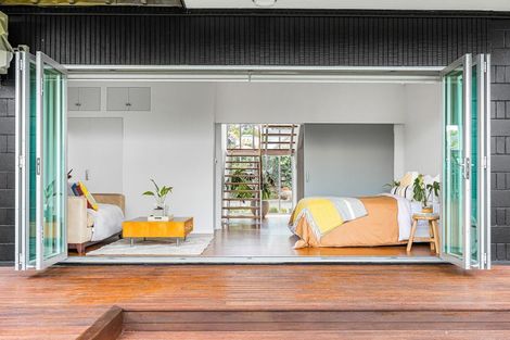 Photo of property in 2/5 Hauraki Road, Hauraki, Auckland, 0622