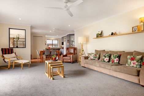 Photo of property in 45 Acornia Close, Ohauiti, Tauranga, 3112