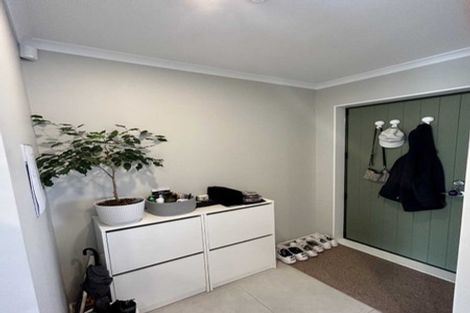 Photo of property in 25 Waenganui Road, Hobsonville, Auckland, 0616