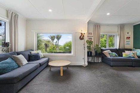 Photo of property in 3 Huia Road, Titirangi, Auckland, 0604