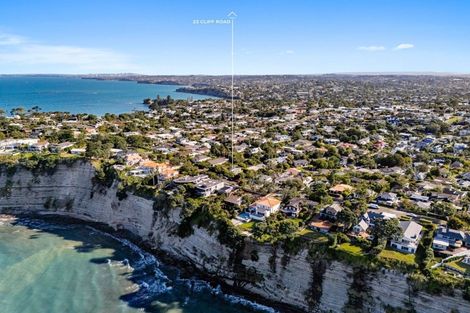 Photo of property in 23 Cliff Road, Torbay, Auckland, 0630