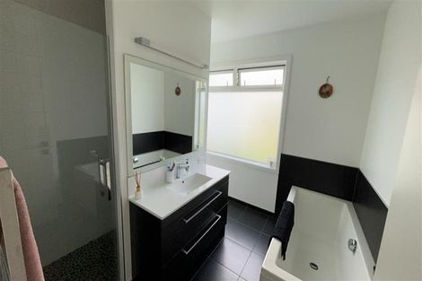 Photo of property in 154 Waitoetoe Road, Mimi, Urenui, 4377