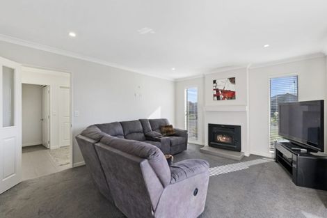Photo of property in 5 Navy Loop, Rolleston, 7614