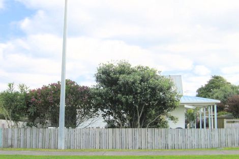 Photo of property in 642a Papamoa Beach Road, Papamoa Beach, Papamoa, 3118