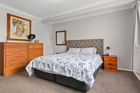 Photo of property in 11 Russell Road, Fairy Springs, Rotorua, 3015