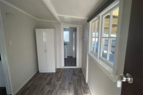 Photo of property in 6 Derby Street, Westport, 7825