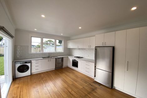 Photo of property in 1 Roach Street, Marewa, Napier, 4110