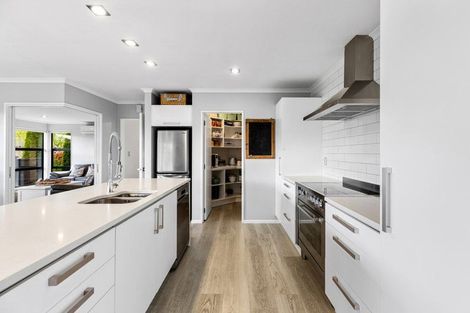 Photo of property in 17 Eyrewell Road, Pegasus, 7612