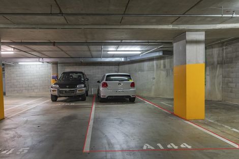 Photo of property in 909/17 Osterley Way, Manukau, Auckland, 2104